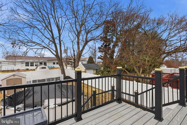 213 WELSFORD RD, Fairless Hills, PA 19030