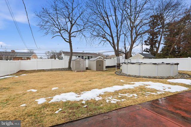 213 WELSFORD RD, Fairless Hills, PA 19030