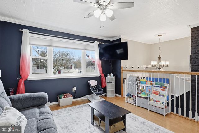 213 WELSFORD RD, Fairless Hills, PA 19030