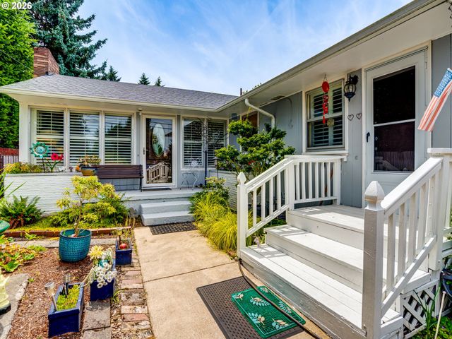 3616 Se HARVEY St, Milwaukie, OR 97222