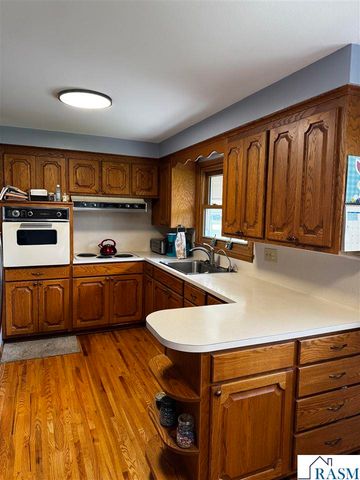 114 Capri Drive, Mankato, MN 56001