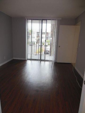 738 Executive Center Drive 21, West Palm Beach, FL 33401