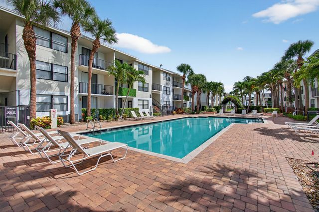 738 Executive Center Drive 21, West Palm Beach, FL 33401