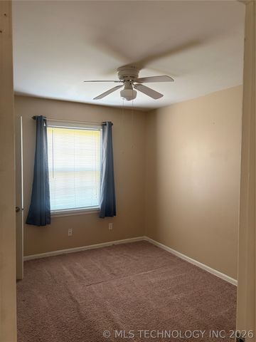 228 E Oklahoma Place, Tulsa, OK 74106