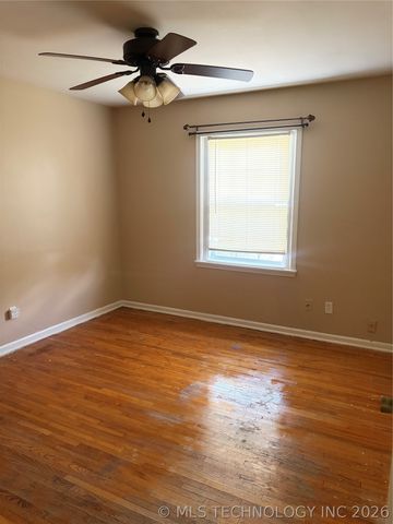 228 E Oklahoma Place, Tulsa, OK 74106