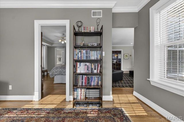 6221 Northwood Avenue 2W, St Louis, MO 63105