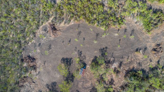 13004 FM 3353, Kingsbury, TX 78626