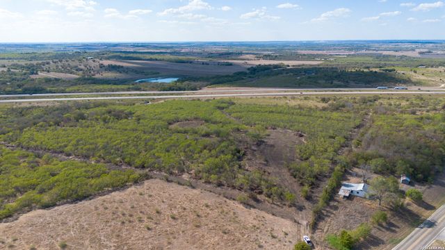 13004 FM 3353, Kingsbury, TX 78626