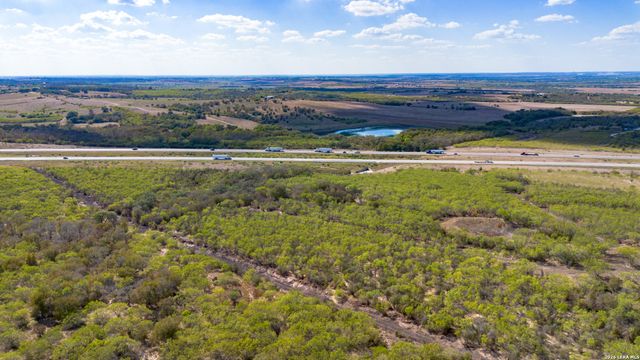 13004 FM 3353, Kingsbury, TX 78626