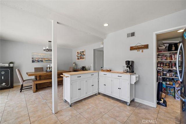 10290 Pinto River Court, Fountain Valley, CA 92708