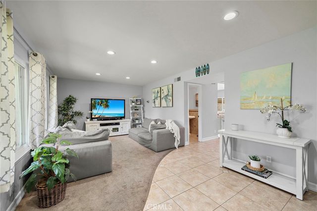 10290 Pinto River Court, Fountain Valley, CA 92708