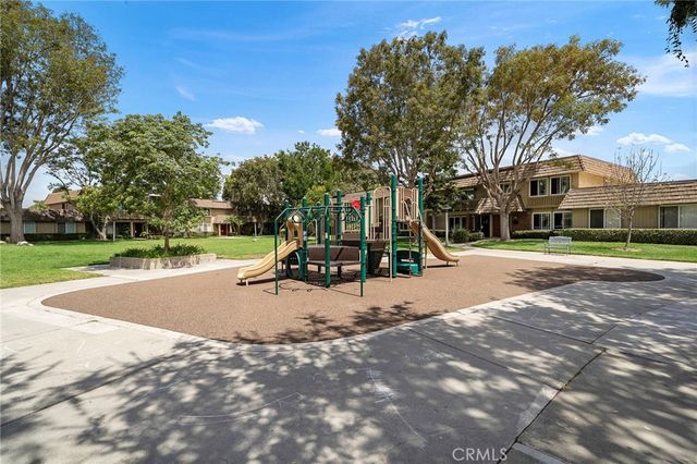 10290 Pinto River Court, Fountain Valley, CA 92708