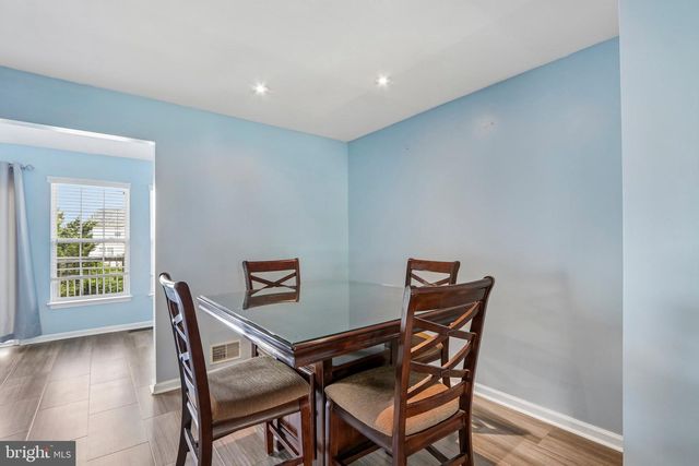 24 CLEMENS LN, Blackwood, NJ 08012