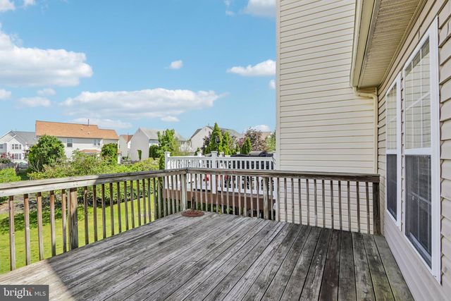 24 CLEMENS LN, Blackwood, NJ 08012