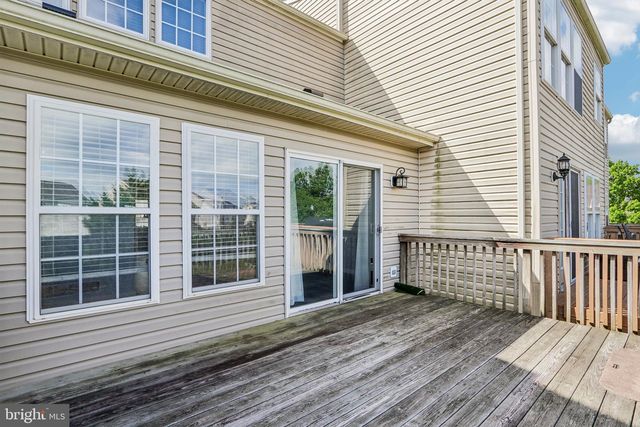 24 CLEMENS LN, Blackwood, NJ 08012