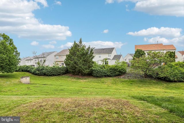 24 CLEMENS LN, Blackwood, NJ 08012
