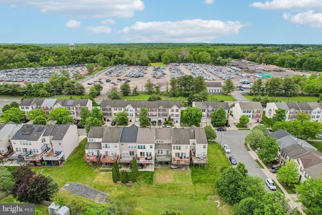 24 CLEMENS LN, Blackwood, NJ 08012