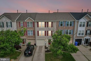 24 CLEMENS LN, Blackwood, NJ 08012