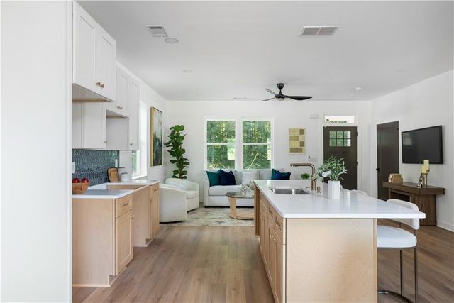 2060 Ruth Street NW B, Atlanta, GA 30318