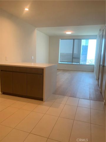 889 Francisco Street 2601, Los Angeles, CA 90017
