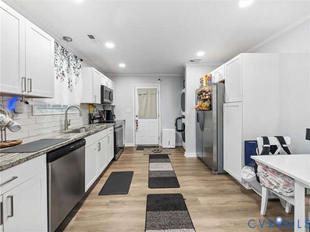 3 S Ivy Ave, Highland Springs, VA 23075