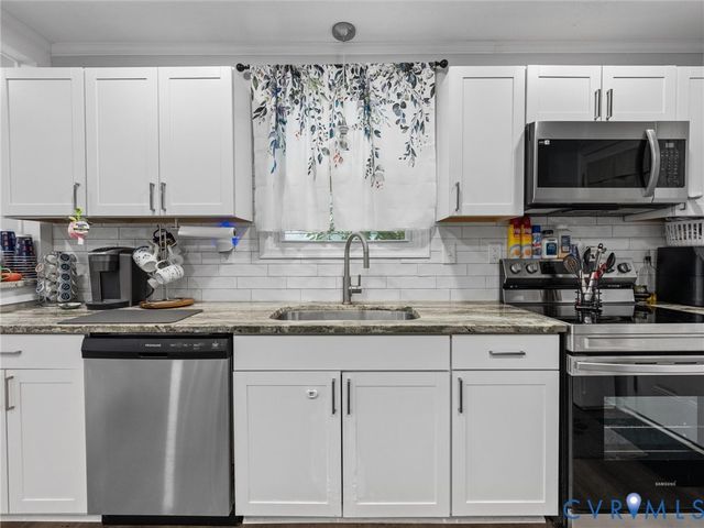 3 S Ivy Ave, Highland Springs, VA 23075