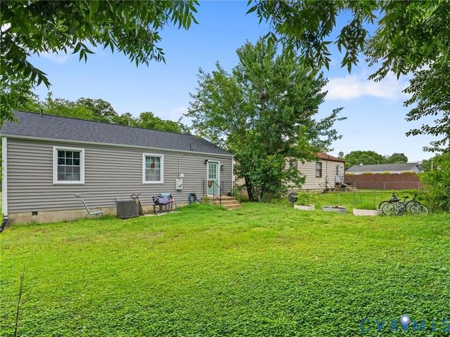 3 S Ivy Ave, Highland Springs, VA 23075