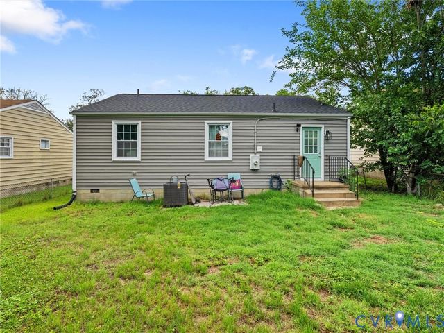 3 S Ivy Ave, Highland Springs, VA 23075