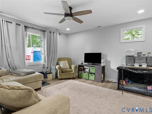 3 S Ivy Ave, Highland Springs, VA 23075