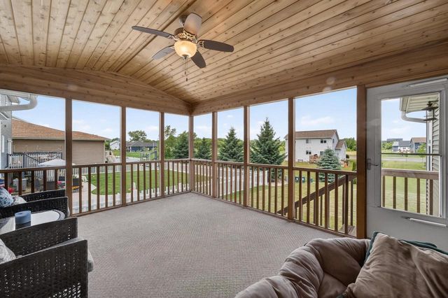 2846 Hazelnut Trail, Sun Prairie, WI 53590