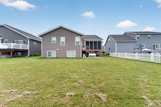 2846 Hazelnut Trail, Sun Prairie, WI 53590
