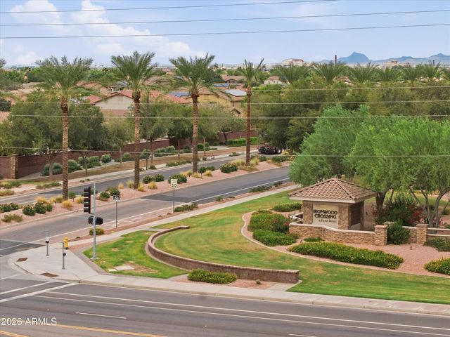 664 W MANGROVE Road, San Tan Valley, AZ 85140