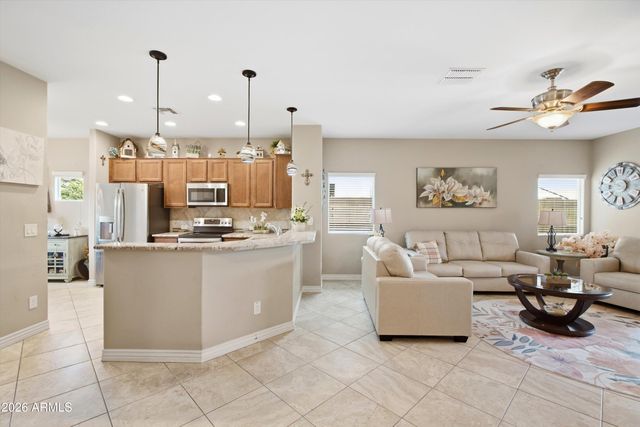664 W MANGROVE Road, San Tan Valley, AZ 85140