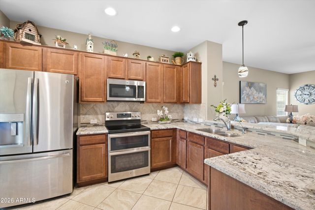664 W MANGROVE Road, San Tan Valley, AZ 85140