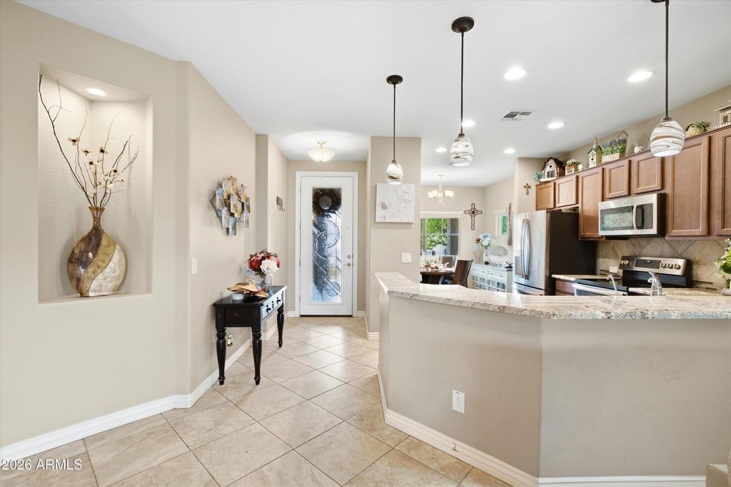 664 W MANGROVE Road, San Tan Valley, AZ 85140 — photo 3