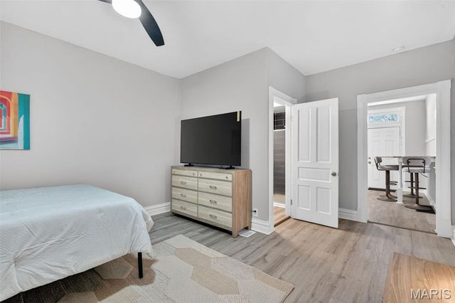 7904 Pennsylvania Avenue, St Louis, MO 63111