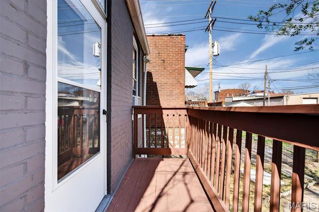 7904 Pennsylvania Avenue, St Louis, MO 63111