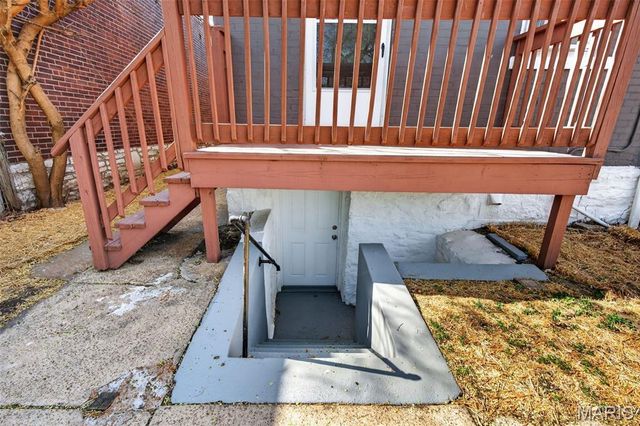 7904 Pennsylvania Avenue, St Louis, MO 63111