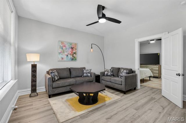 7904 Pennsylvania Avenue, St Louis, MO 63111