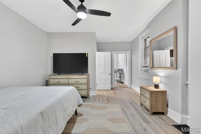 7904 Pennsylvania Avenue, St Louis, MO 63111