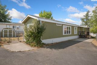 260 NW Golden Hills #61 # 61, Pullman, WA 99163