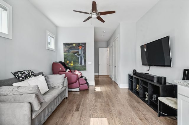 1211A Sigler St, Nashville, TN 37203