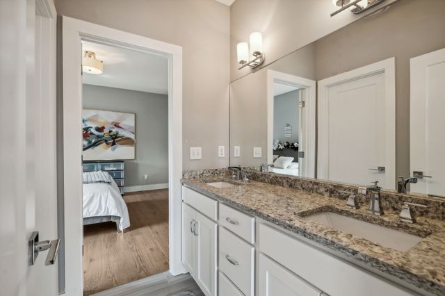 1211A Sigler St, Nashville, TN 37203