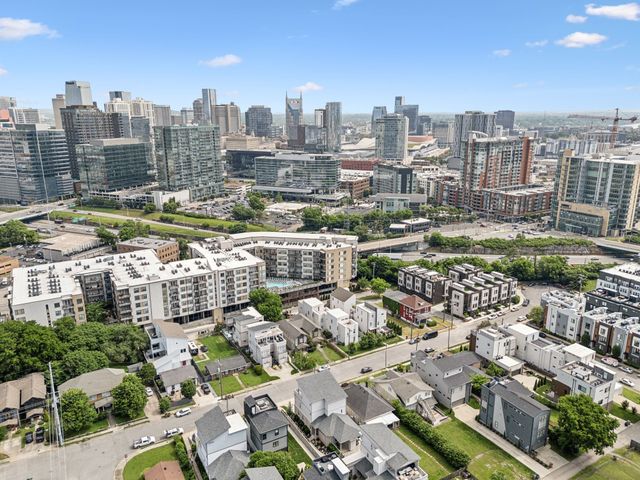 1211A Sigler St, Nashville, TN 37203