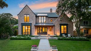 9715 Shadydale Lane, Dallas, TX 75238