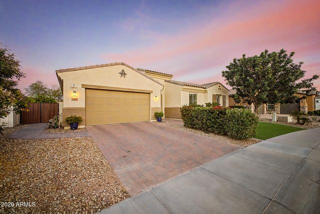 2369 N 156TH Drive, Goodyear, AZ 85395