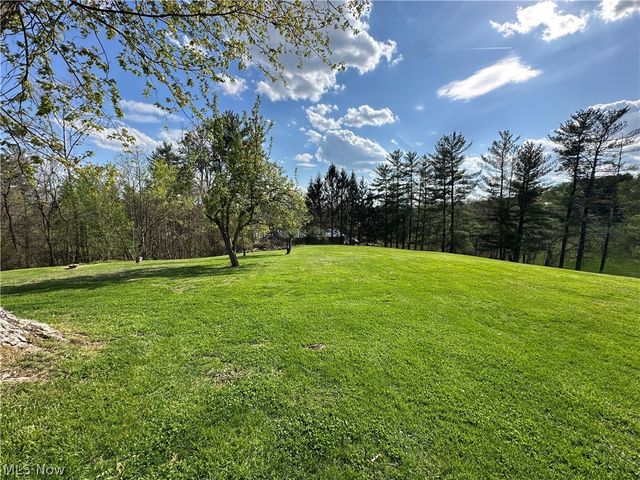 285 A E Miller Road, Lowell, OH 45744