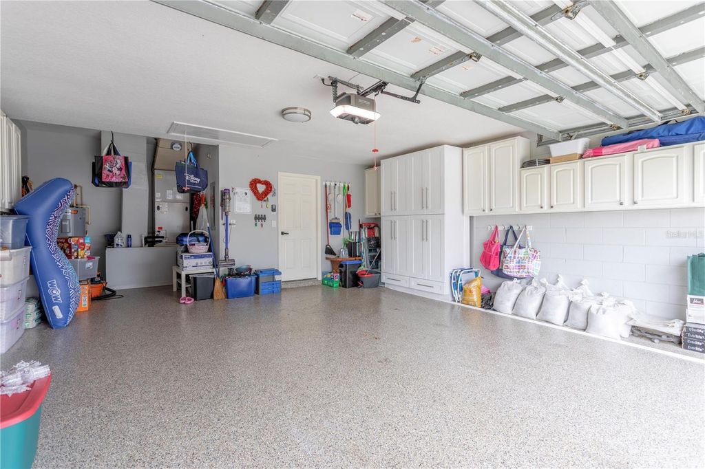 Image 34 of property listing at 1837 MORGANS MILL CIRCLE, Orlando, FL 32825