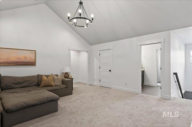 3575 E Berghan Ct, Meridian, ID 83642