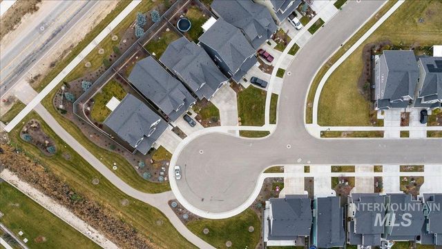 3575 E Berghan Ct, Meridian, ID 83642